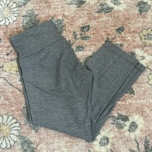 Lululemon capris